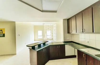 Apartment - 2 Bedrooms - 3 Bathrooms for sale in Building 167 - Contemporary Cluster - Discovery Gardens - Dubai