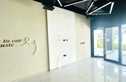 Retail - Studio - 1 Bathroom for rent in AZIZI Riviera 4 - AZIZI Riviera - Meydan One - Meydan - Dubai