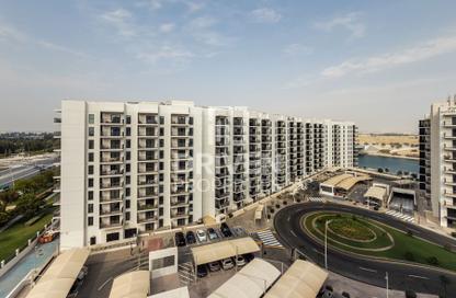 Apartment - 2 Bedrooms - 2 Bathrooms for rent in Waters Edge - Yas Island - Abu Dhabi