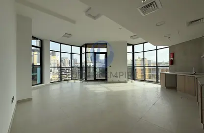 شقة - 2 غرف نوم - 3 حمامات للايجار في 3 كريميان - جميرا جاردن سيتي - السطوة - دبي