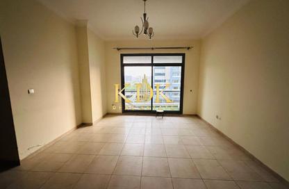 Apartment - 2 Bedrooms - 3 Bathrooms for rent in Hamza Tower - Dubai Sports City - Dubai