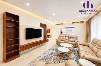 Apartment - 3 Bedrooms - 3 Bathrooms for rent in Wasl 1 - Al Kifaf - Bur Dubai - Dubai