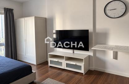 Apartment - Studio - 1 for rent in Marina Diamond 1 - Marina Diamonds - Dubai Marina - Dubai