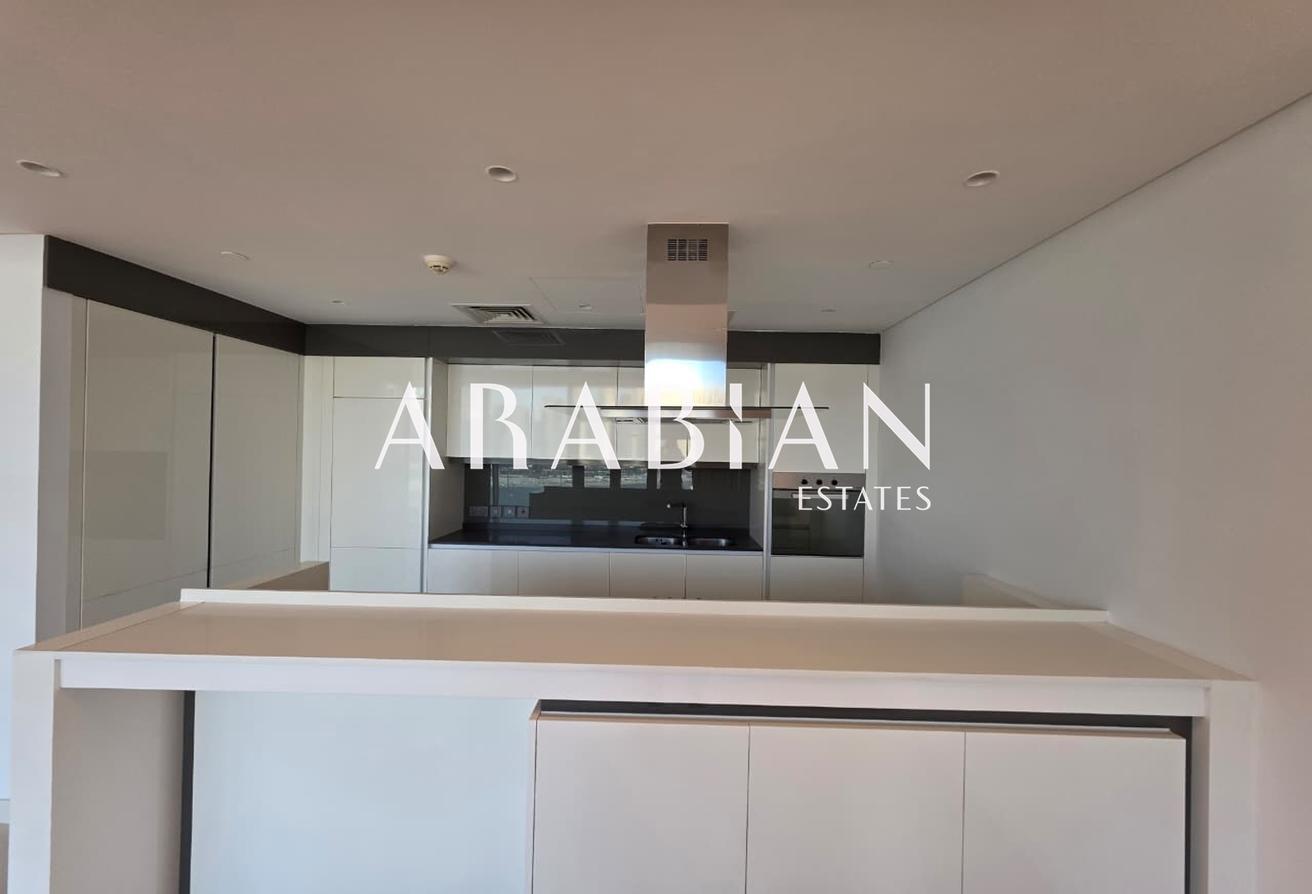Unfurnished | Panoramic Sea View | Luxurious photo 5
