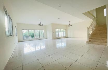 Villa - 4 Bedrooms - 5 Bathrooms for rent in Circle Villas - Jumeirah Village Circle - Dubai