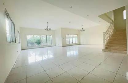 Villa - 4 Bedrooms - 5 Bathrooms for rent in Circle Villas - Jumeirah Village Circle - Dubai