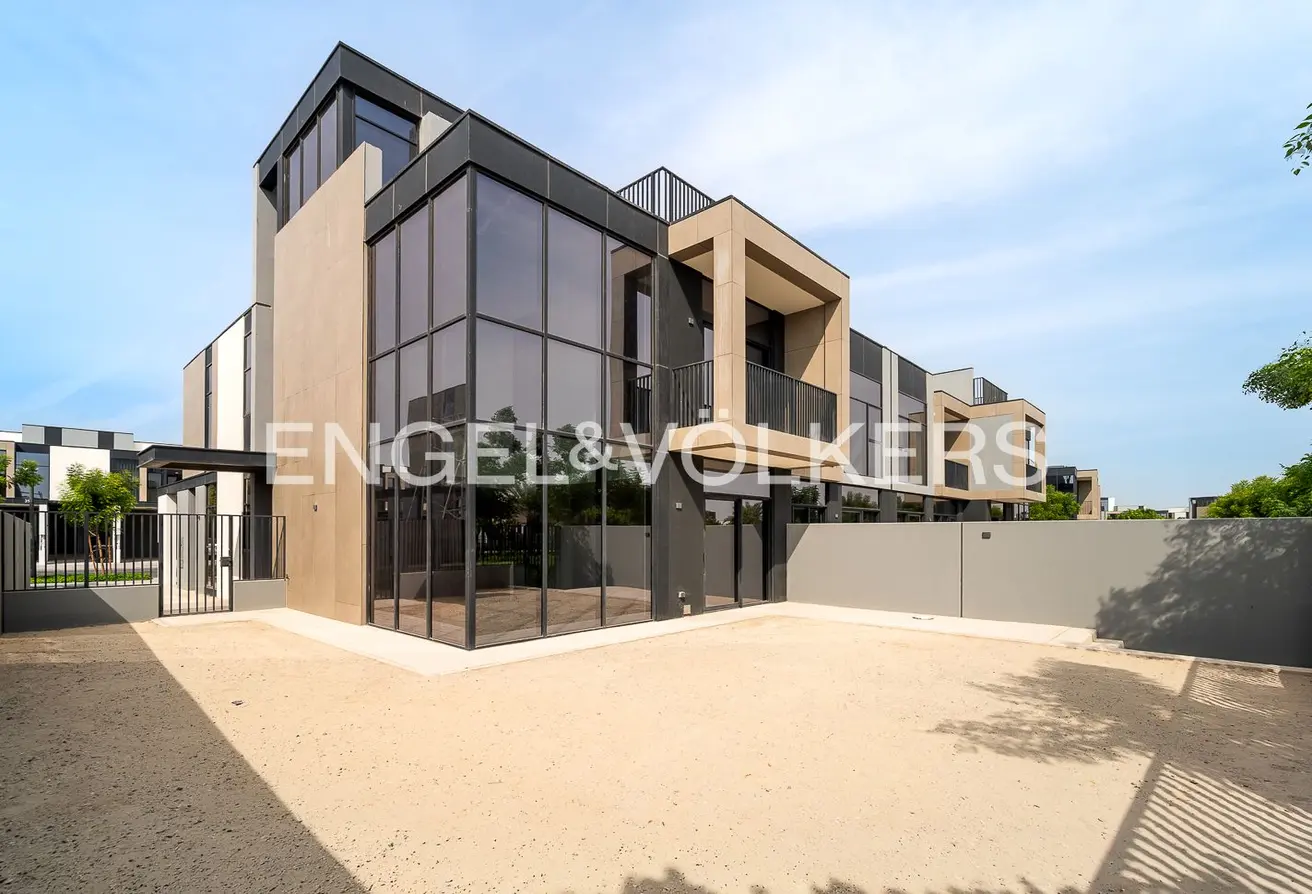 159596815 - Property Main Image