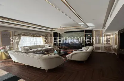 Villa - 5 Bedrooms - 6 Bathrooms for sale in Nad Al Sheba Villas - Nad Al Sheba 3 - Nad Al Sheba - Dubai Villa - 5 Bedrooms - 6 Bathrooms for sale in Nad Al Sheba Villas - Nad Al Sheba 3 - Nad Al Sheba - Dubai