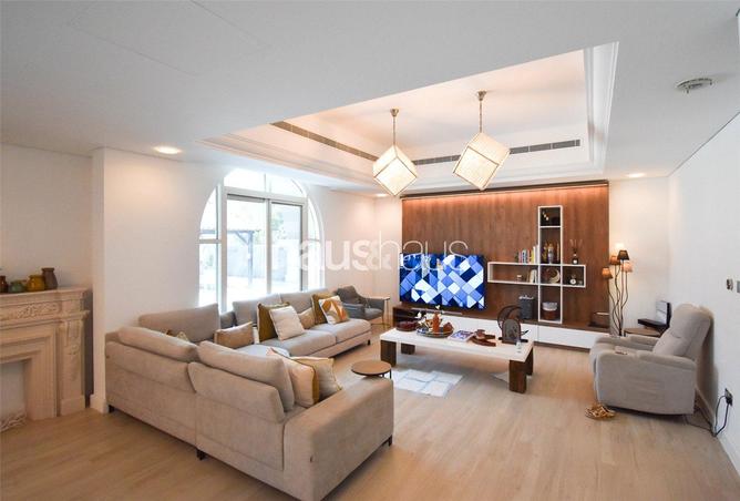 62858271 - Property Image 2