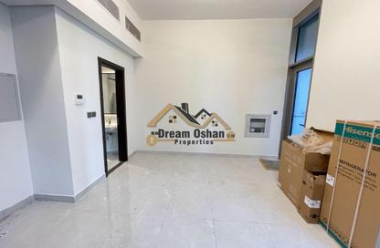 Apartment - Studio - 1 Bathroom for rent in Burj Ghaya - Al Jaddaf - Dubai Apartment - Studio - 1 Bathroom for rent in Burj Ghaya - Al Jaddaf - Dubai