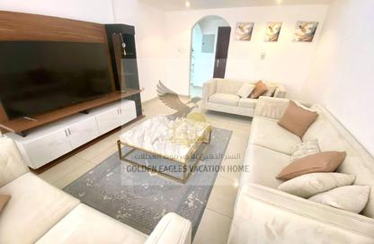 Apartment - 2 - 2 for rent in Rose Tower 1 - Rose Tower - Al Khan - Sharjah