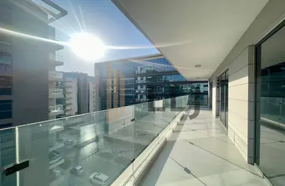 Apartment - 2 Bedrooms - 3 Bathrooms for rent in C15 - Al Zeina - Al Raha Beach - Abu Dhabi