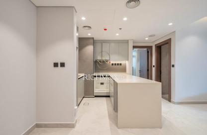 Apartment - 1 - 2 for rent in Elbrus Tower - District 4 - Jumeirah Village Triangle - Dubai