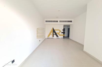 Apartment - 2 Bedrooms - 2 Bathrooms for rent in Hoshi 1 - Hoshi - Al Badie - Sharjah Apartment - 2 Bedrooms - 2 Bathrooms for rent in Hoshi 1 - Hoshi - Al Badie - Sharjah