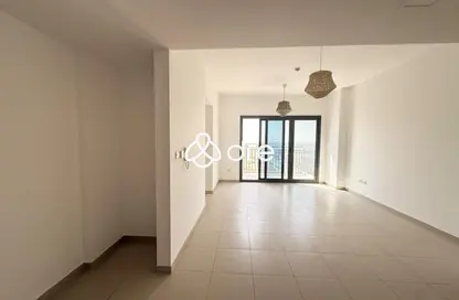 Apartment - 2 Bedrooms - 2 Bathrooms for rent in Zahra Apartments 2B - Zahra Apartments 2 - Zahra Apartments - Town Square - Dubai
