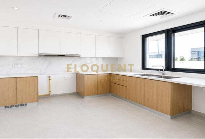136070992 - Property Image 3