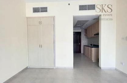 Apartment - Studio - 1 for rent in Building 2 - Zen Cluster - Discovery Gardens - Dubai Apartment - Studio - 1 for rent in Building 2 - Zen Cluster - Discovery Gardens - Dubai
