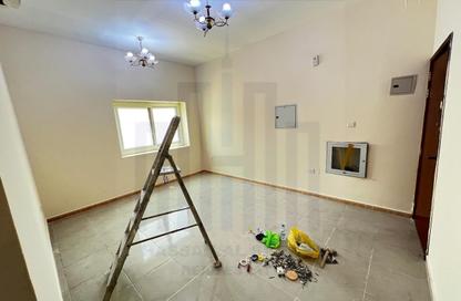 Apartment - 1 Bedroom - 1 Bathroom for rent in Fire Station Road - Muwaileh - Sharjah