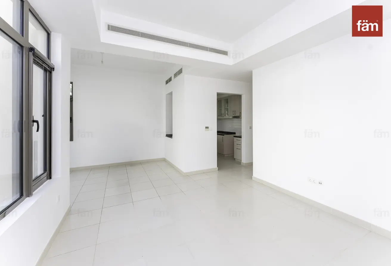 165024187 - Property Main Image