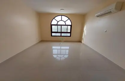 شقة - 3 غرف نوم - 4 حمامات للايجار في الرويكة - المويجي - العين