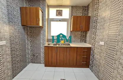 Apartment - 2 Bedrooms - 1 Bathroom for rent in Madinat Al Riyad - Abu Dhabi