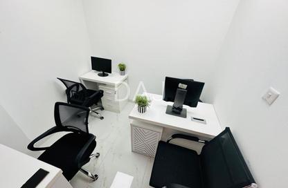 Office Space - Studio - 1 Bathroom for rent in Reem Residency - Al Karama - Dubai