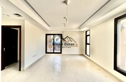 شقة - غرفة نوم - 2 حمامات للايجار في مبنى النوخاذة - الجداف - دبي