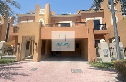 Villa - 5 Bedrooms - 6 Bathrooms for rent in Bloomingdale - Dubai Sports City - Dubai