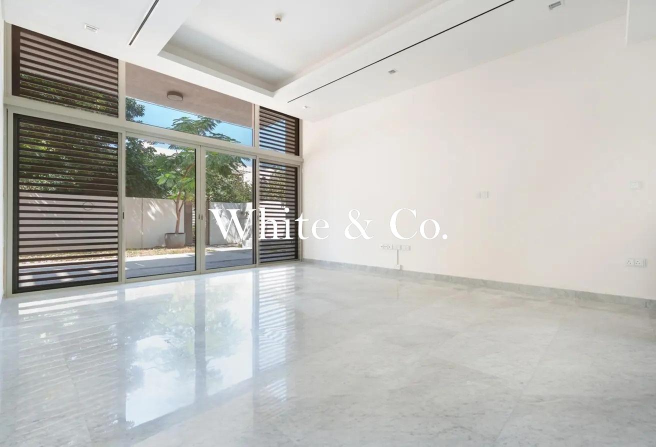 Recently | Good Location | Vacant photo 8