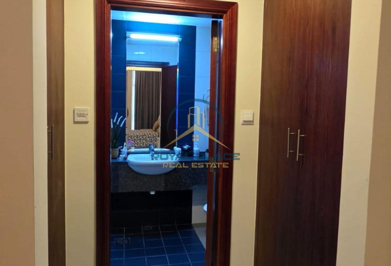 CANAL VIEW | 1BR | PRIME LOCATION photo 5