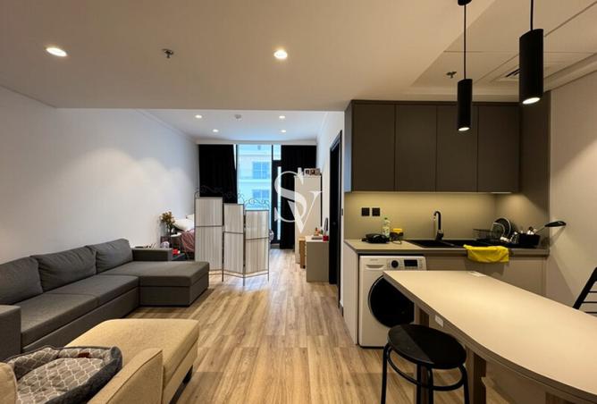 121115000 - Property Main Image