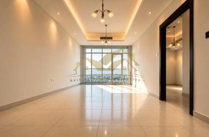 Apartment - 1 Bedroom - 2 Bathrooms for rent in Jumeirah Garden City - Al Satwa - Dubai