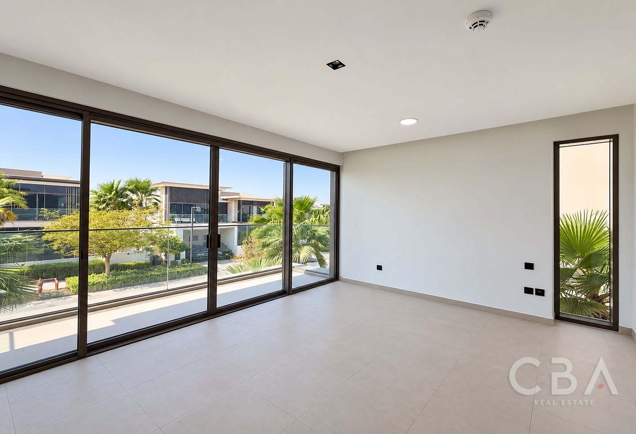 Private Pool | Park Backing | Ready to Move In photo 24
