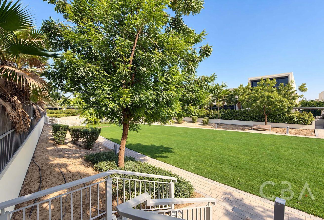 Private Pool | Park Backing | Ready to Move In photo 30