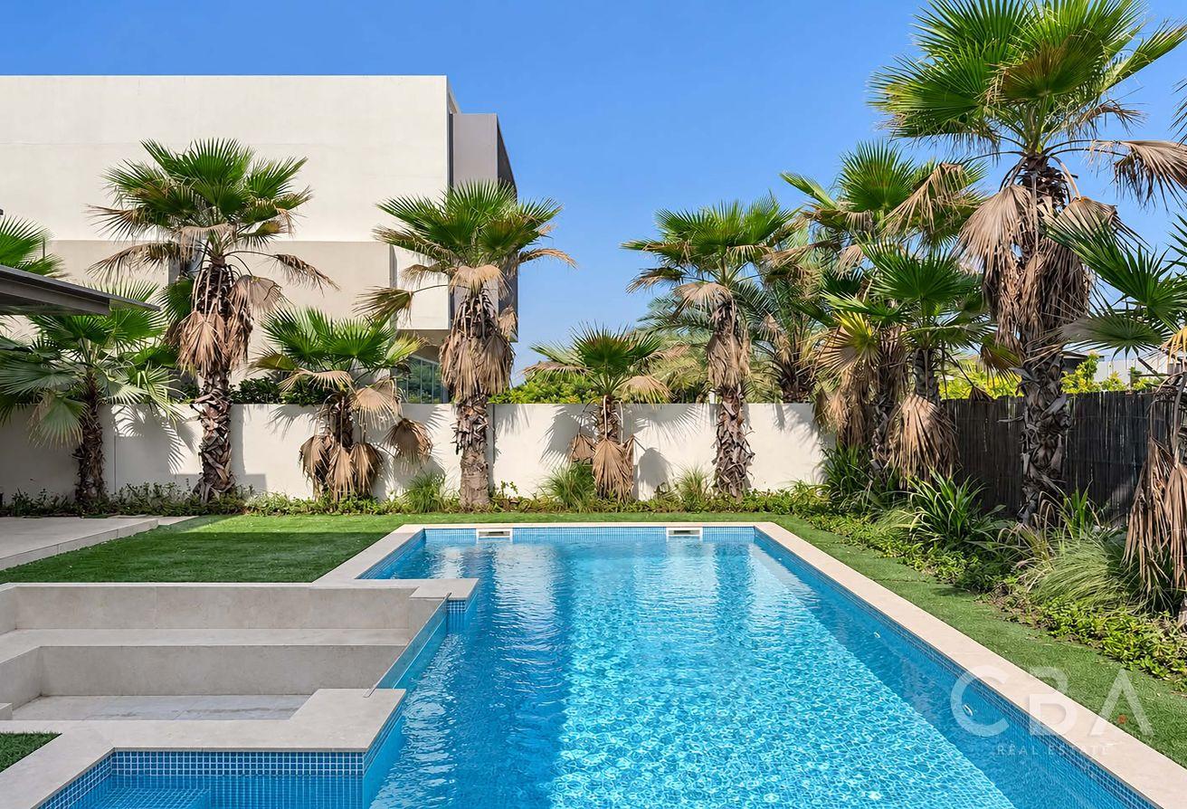 Private Pool | Park Backing | Ready to Move In photo 2