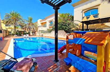 Villa - 4 Bedrooms - 4 Bathrooms for rent in Umm Suqeim 1 Villas - Umm Suqeim 1 - Umm Suqeim - Dubai