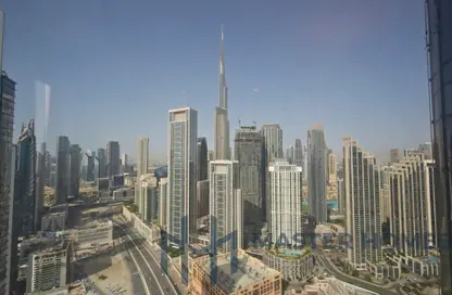 Apartment - 3 Bedrooms - 3 Bathrooms for rent in Paramount Tower Hotel  and  Residences - Business Bay - Dubai