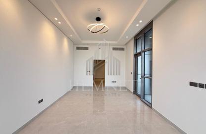 Apartment - 2 Bedrooms - 3 Bathrooms for rent in Al Jadaf Building - Al Jaddaf - Dubai