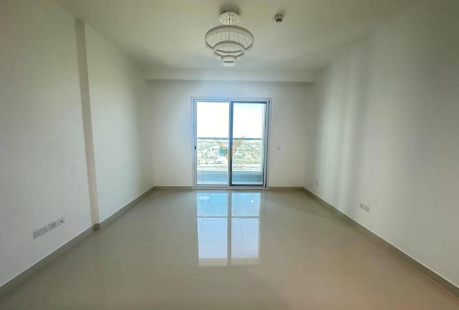 120663425 - Property Image 2