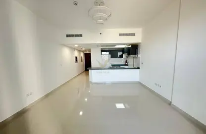 شقة - 1 حمام للايجار في ذا جيت ريزيدينس 2 - مجمع دبي ريزيدنس - دبي شقة - 1 حمام للايجار في ذا جيت ريزيدينس 2 - مجمع دبي ريزيدنس - دبي