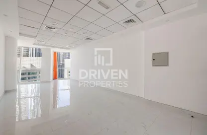 Office Space - Studio - 1 Bathroom for rent in B2B Tower - Business Bay - Dubai