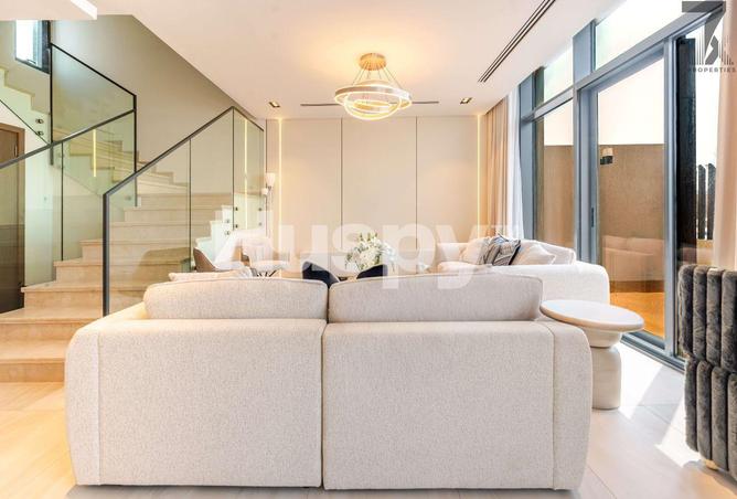 110032793 - Property Image 2