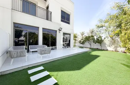 Townhouse - 4 Bedrooms - 4 Bathrooms for sale in Naseem Townhouses - Town Square - Dubai