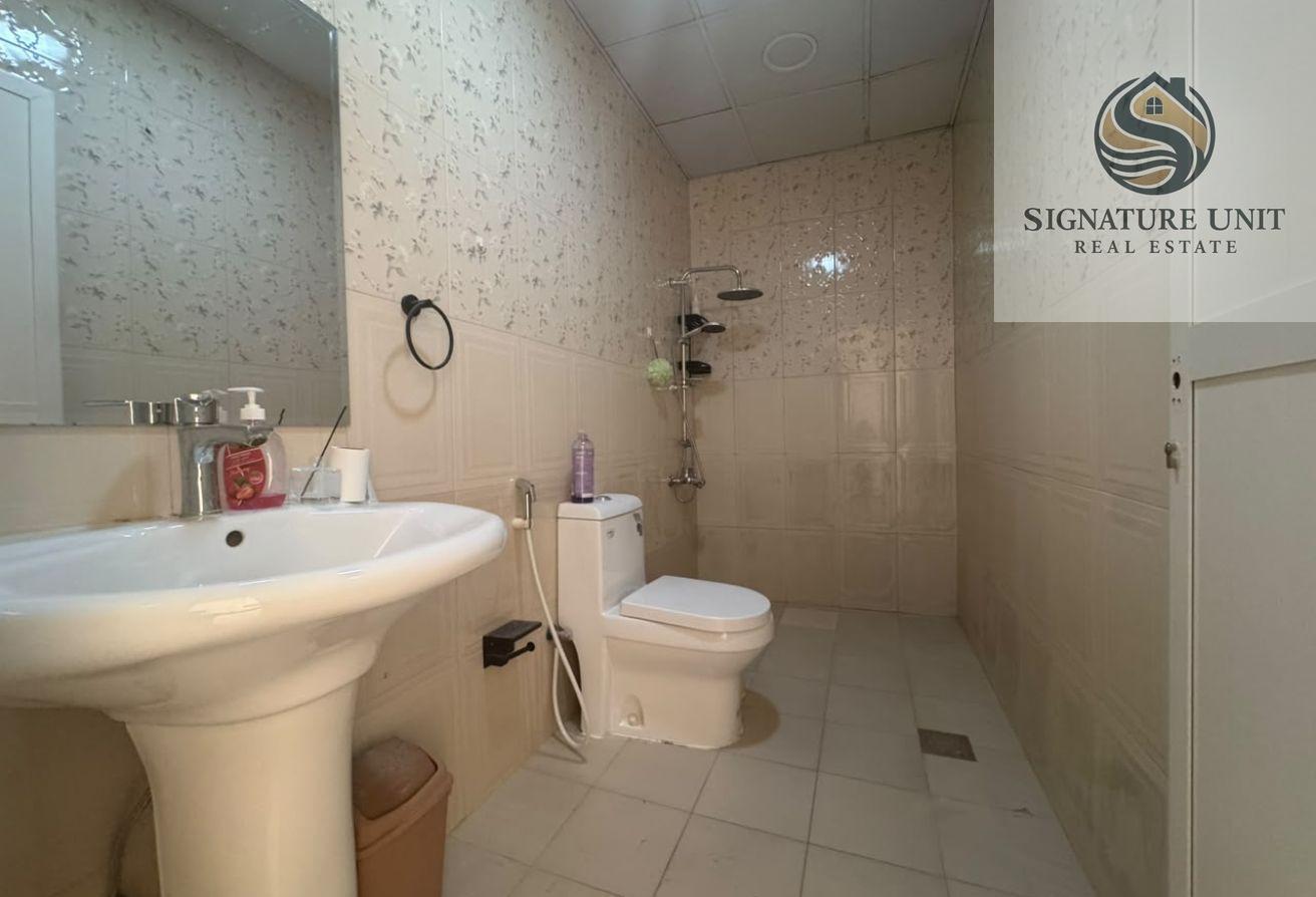 Spacious Villa | 4BR | Large Hall | Garden photo 14