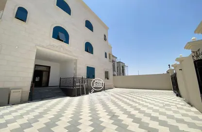 فيلا - 4 غرف نوم - 5 حمامات للايجار في مدينة الرياض - أبوظبي