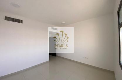Apartment - 1 Bedroom - 2 Bathrooms for rent in Al Jurf Industrial 2 - Al Jurf Industrial - Ajman Apartment - 1 Bedroom - 2 Bathrooms for rent in Al Jurf Industrial 2 - Al Jurf Industrial - Ajman