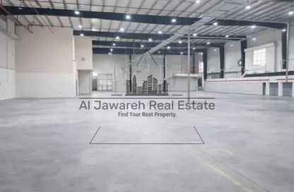 Warehouse - Studio - 2 Bathrooms for rent in Umm Al Thuoob - Umm Al Quwain