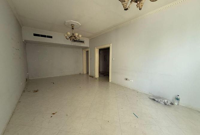 54928061 - Property Image 3