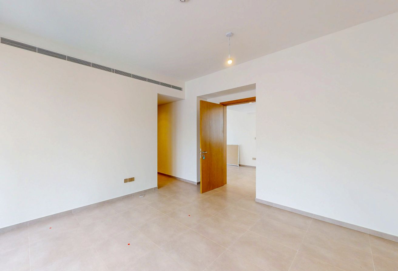 4 bedroom villa in Jebel Ali Village Villas, Jebel Ali: 21