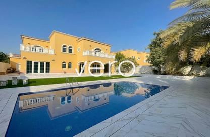 Villa - 5 - 6 for rent in District 2 - Jumeirah Park - Dubai
